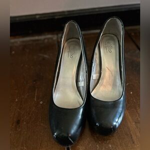 Mossimo and Co Black rounded toe heels